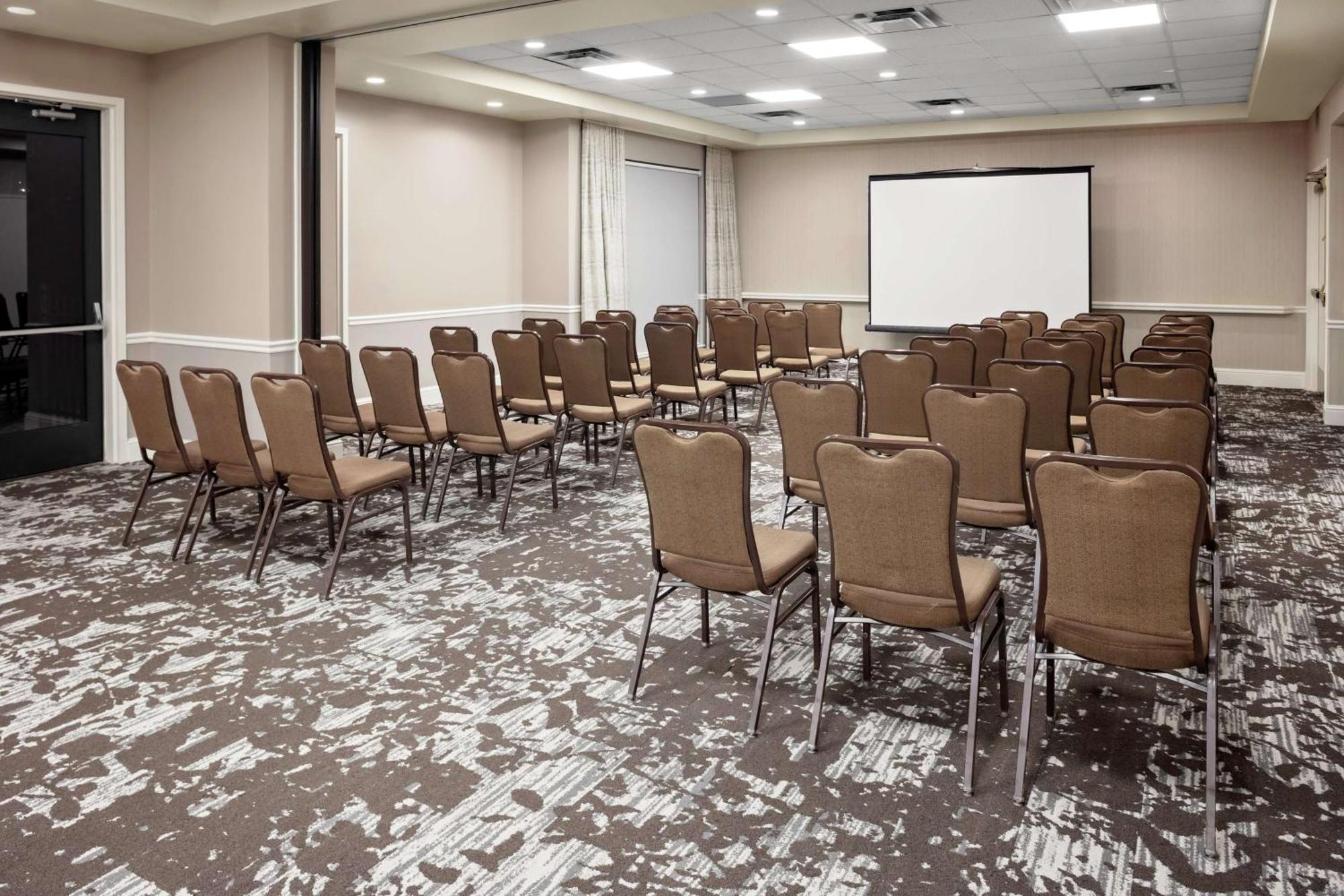 Hilton Garden Inn Atlanta Perimeter Center Dunwoody Extérieur photo