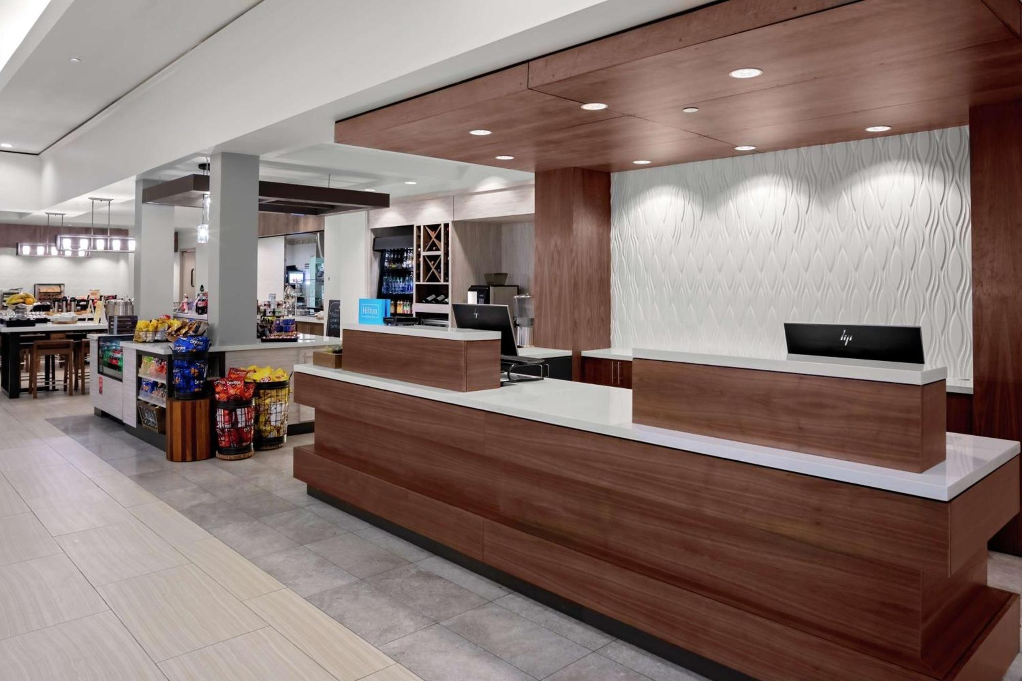 Hilton Garden Inn Atlanta Perimeter Center Dunwoody Extérieur photo