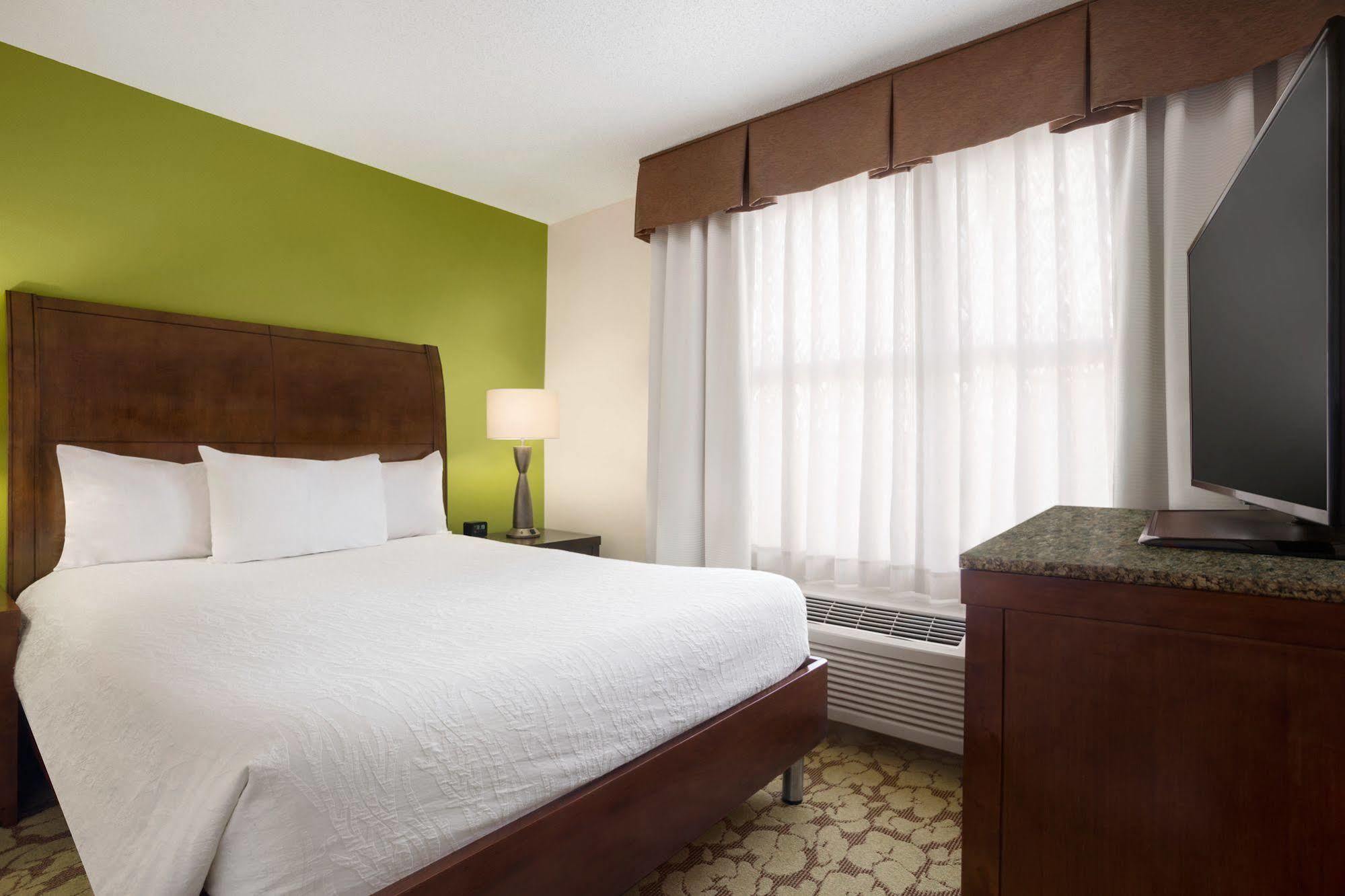 Hilton Garden Inn Atlanta Perimeter Center Dunwoody Extérieur photo